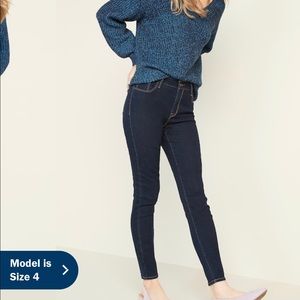 Old Navy Rockstar jeans women’s size 10 tall Super Skinny